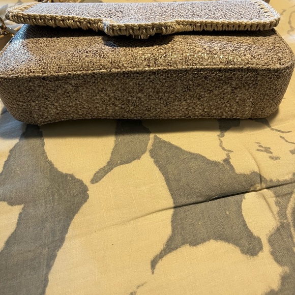 Sandra Robert’s - Adorable and I mean adorable NWOT crossbody or shoulder bag. - Picture 4 of 5